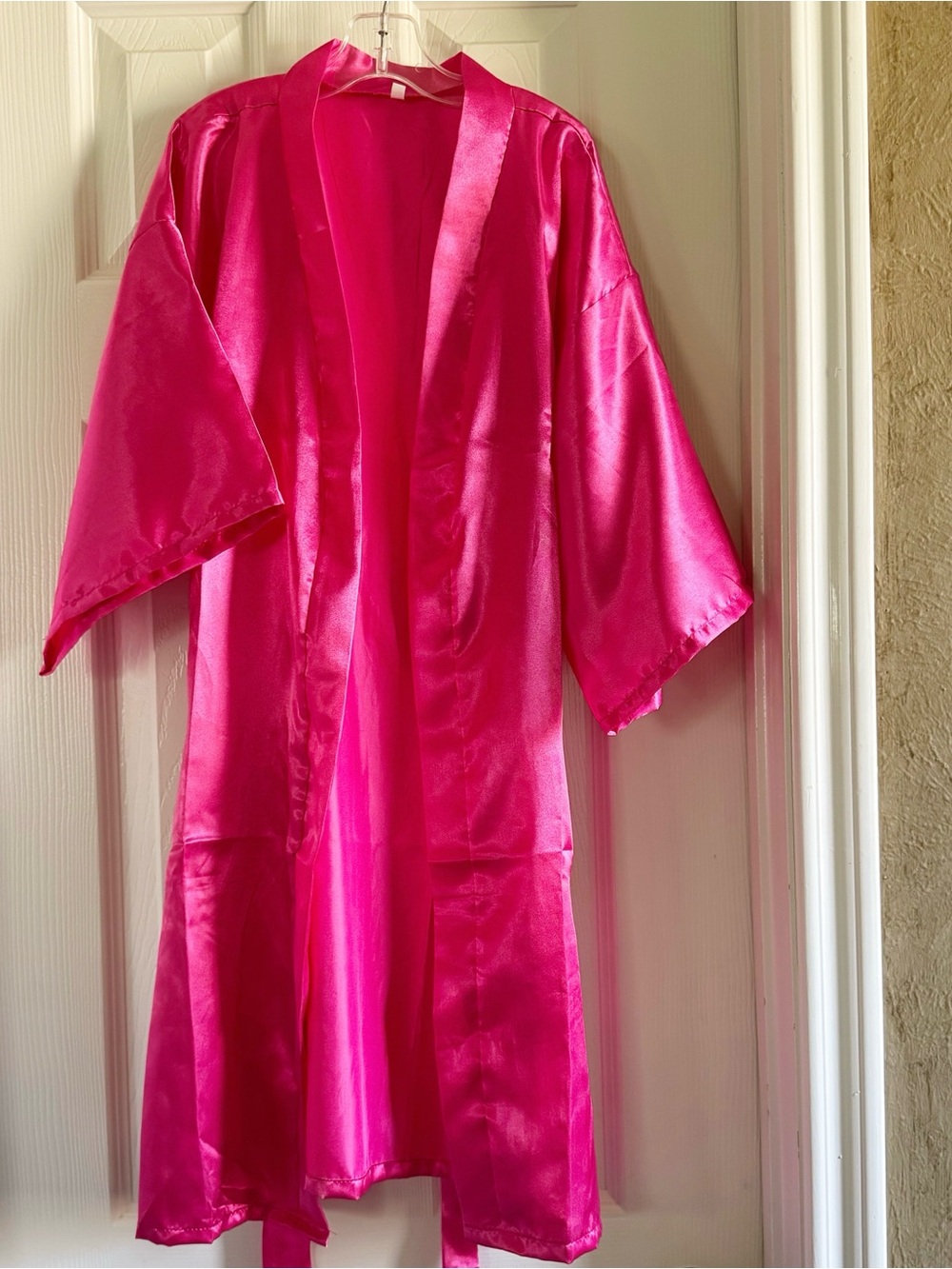 Silky Spa Robe - Picture 2 of 4